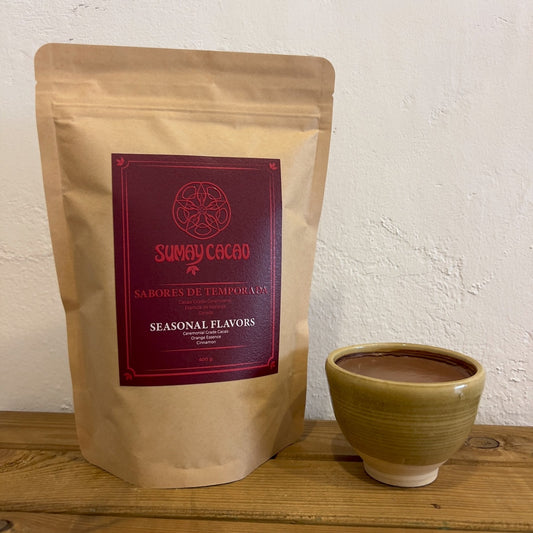 Paquete cacao ceremonial Sabores de temporada con taza de cacao artesanal